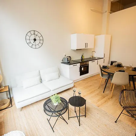 Two-bedroom Bs-bsh *