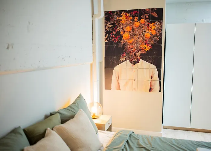 Alphabet - Bredestraathof & Bredestraat Роттердам