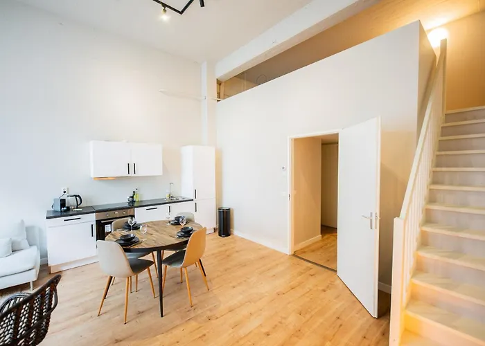 Alphabet - Bredestraathof & Bredestraat Διαμέρισμα *