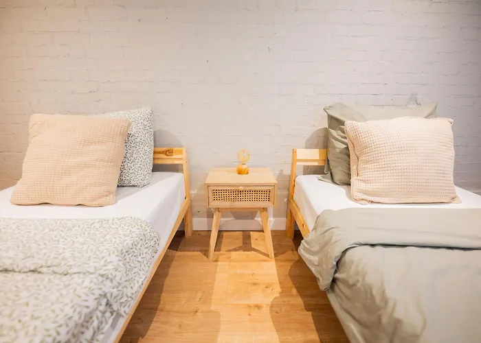 Alphabet - Bredestraathof & Bredestraat Διαμέρισμα *