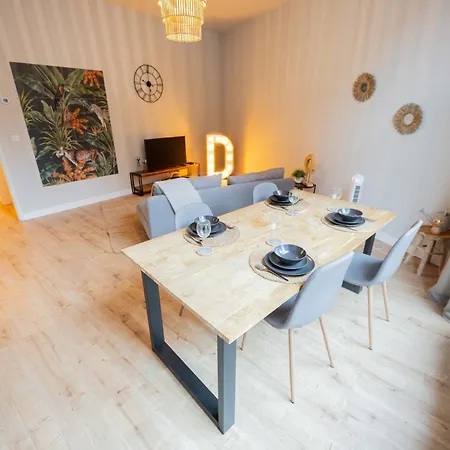 Alphabet - Bredestraathof & Bredestraat شقة *