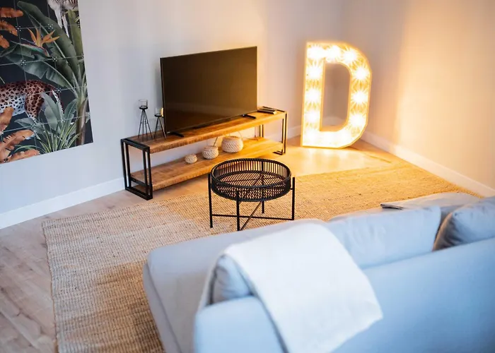 Alphabet - Bredestraathof & Bredestraat Rotterdam